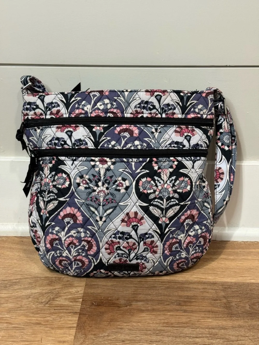 Vera Bradley Trio Zip Hipster quilted bag in the Ornate Blooms pattern & wallet - Picture 3 of 15